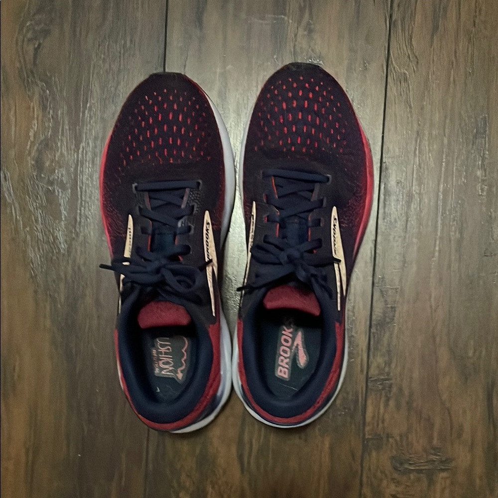 Brooks Black and Red Athletic Shoes with Breathable Mesh